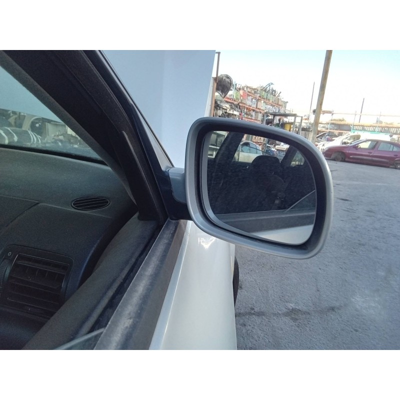 Recambio de retrovisor derecho para volkswagen passat berlina (3b2) comfortline referencia OEM IAM 3B0857934  