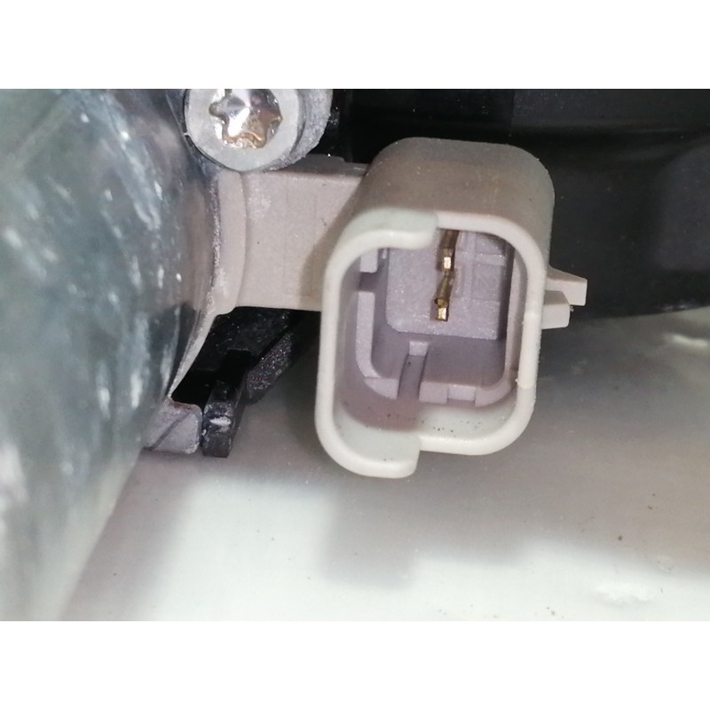 Recambio de elevalunas delantero derecho para citroën c3 feel referencia OEM IAM 9813093780 201804272 ELECTRICO