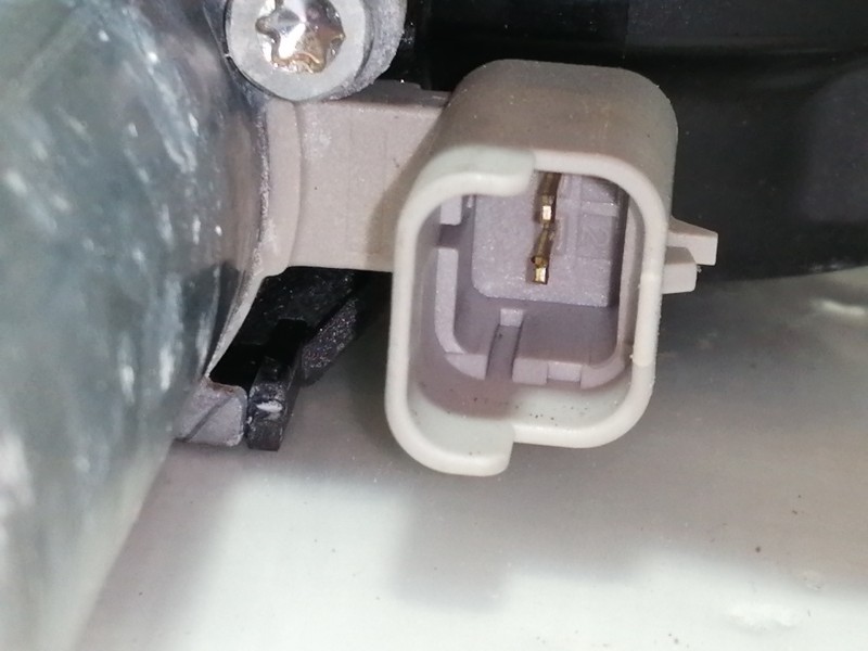 Recambio de elevalunas delantero derecho para citroën c3 feel referencia OEM IAM 9813093780 201804272 ELECTRICO