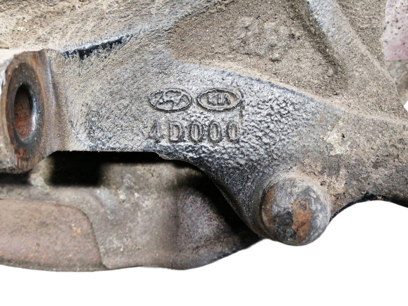 Recambio de mangueta delantera izquierda para kia carnival 2.9 crdi vgt ex referencia OEM IAM 517154D000  