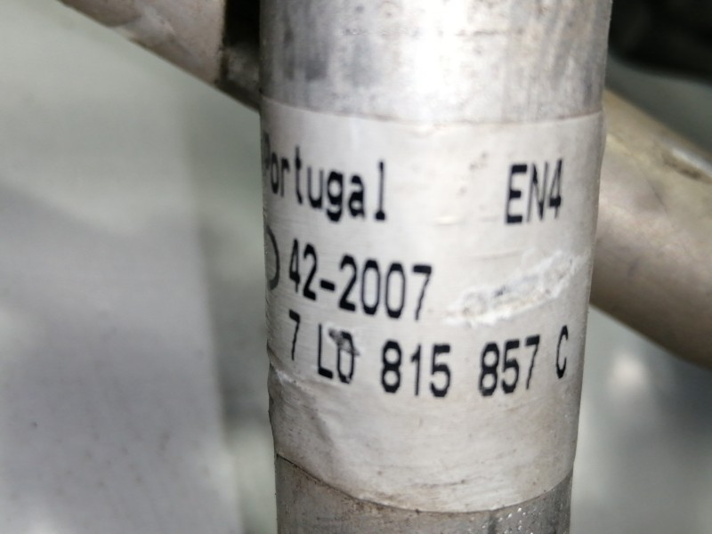 Recambio de tubo para volkswagen touareg (7l6) v6 tdi referencia OEM IAM 7L0815857C  