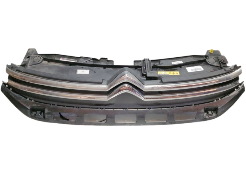 Recambio de rejilla delantera para citroën c3 feel referencia OEM IAM 9812063477  