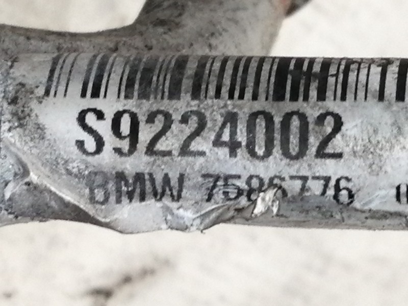 Recambio de enfriador aceite direccion para bmw x5 (e70) xdrive30d referencia OEM IAM S9224002 7586776 