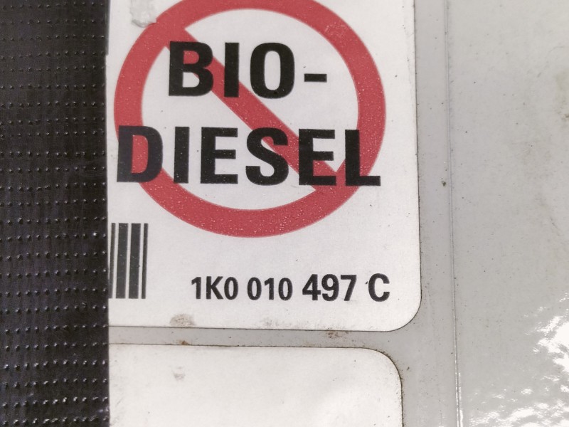 Recambio de tapa exterior combustible para volkswagen golf vi (5k1) advance referencia OEM IAM 1K010497C 5K6809857C 