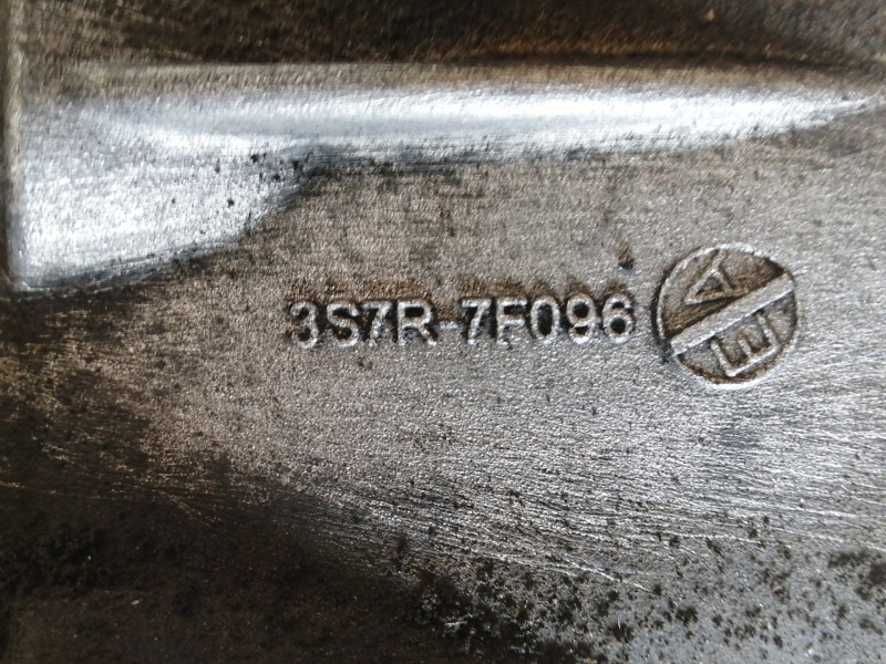 Recambio de caja cambios para volvo v50 familiar 2.0 diesel cat referencia OEM IAM 6M5R7002DA 8252196 / 6M5R7002DA 6 VELOCIDADES