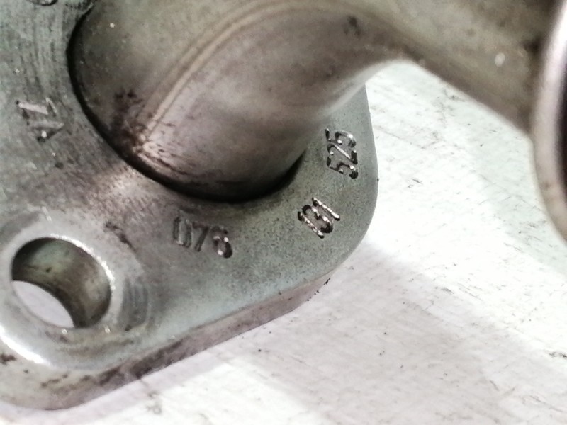 Recambio de tubo para volkswagen crafter combi (2e) combi, techo elevado 35 referencia OEM IAM 076131525  