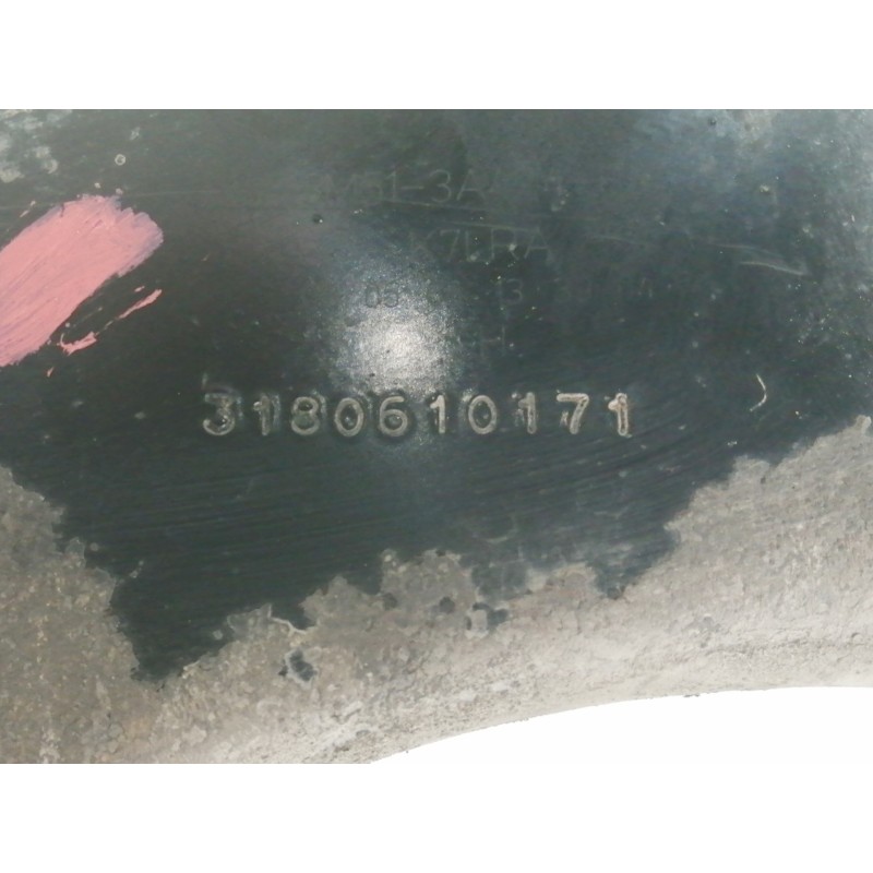 Recambio de brazo suspension inferior delantero izquierdo para volvo v50 familiar 2.0 diesel cat referencia OEM IAM 3180610171  