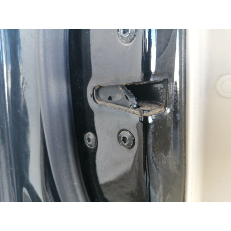 Recambio de puerta delantera izquierda para hyundai tucson (jm) 2.0 crdi comfort referencia OEM IAM COMPLETA  