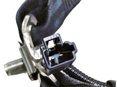 Recambio de enganche cinturon trasero derecho para toyota yaris active referencia OEM IAM G068302   2