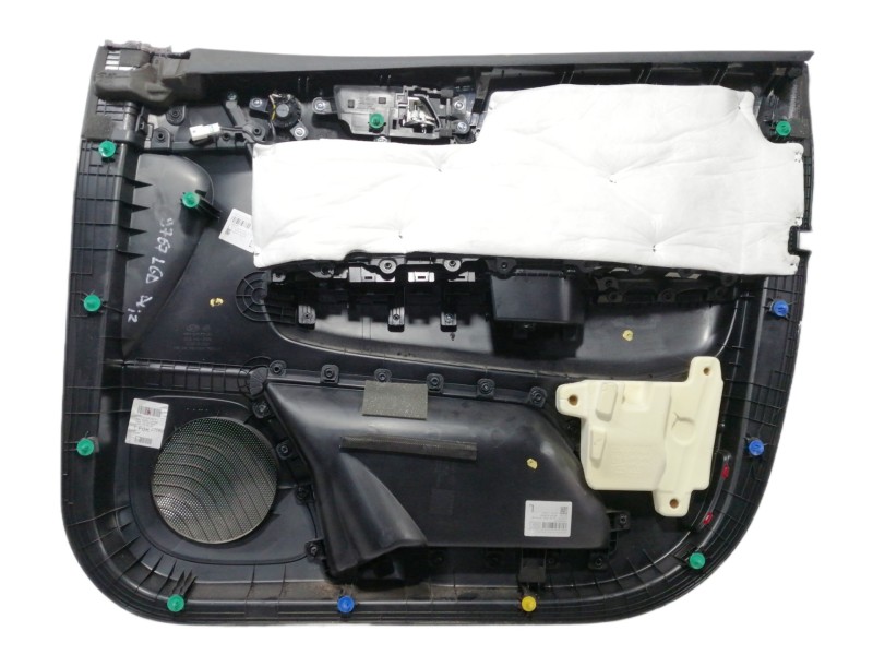 Recambio de guarnecido puerta delantera izquierda para kia sportage business 2wd referencia OEM IAM 82351F1000 82351F1000WK M823