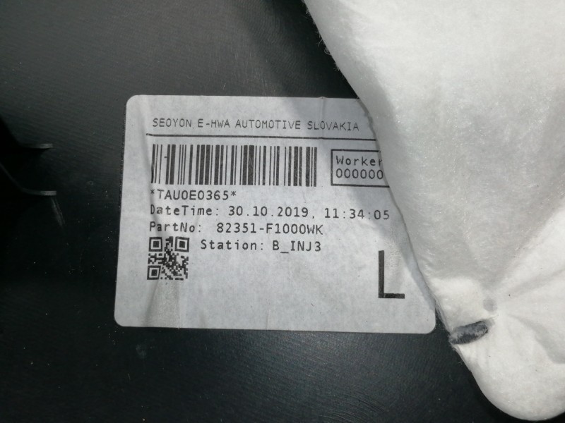 Recambio de guarnecido puerta delantera izquierda para kia sportage business 2wd referencia OEM IAM 82351F1000 82351F1000WK M823