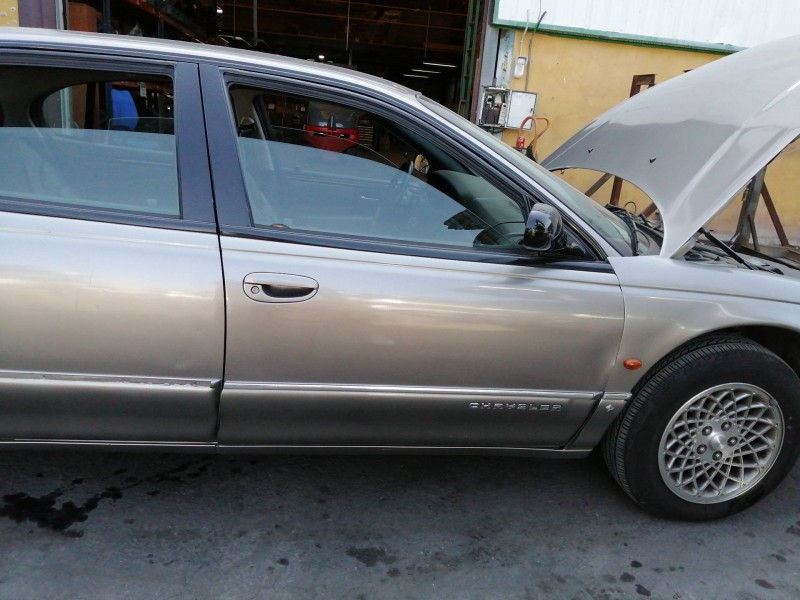 Recambio de puerta delantera derecha para chrysler new yorker (lh) básico referencia OEM IAM   