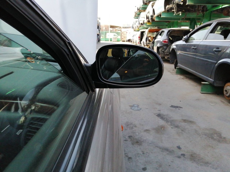 Recambio de retrovisor derecho para chrysler new yorker (lh) básico referencia OEM IAM   ELECTRICO