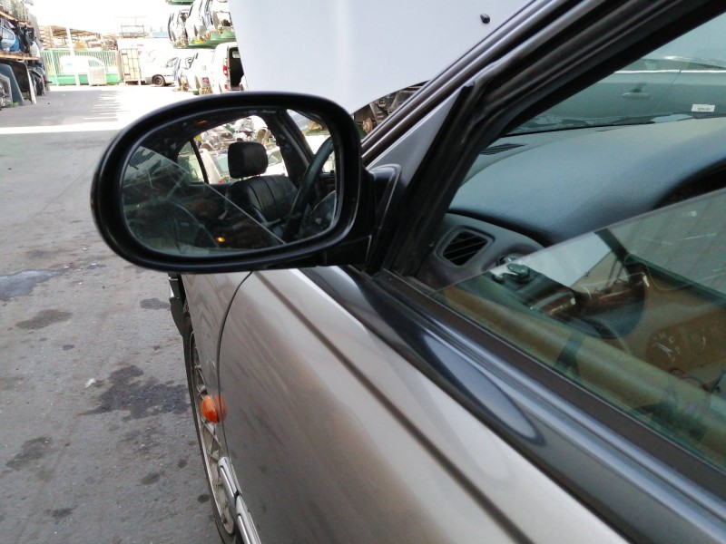 Recambio de retrovisor izquierdo para chrysler new yorker (lh) básico referencia OEM IAM   ELECTRICO