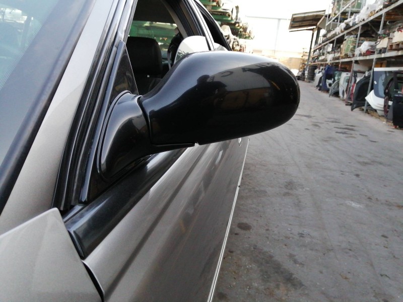 Recambio de retrovisor izquierdo para chrysler new yorker (lh) básico referencia OEM IAM   ELECTRICO