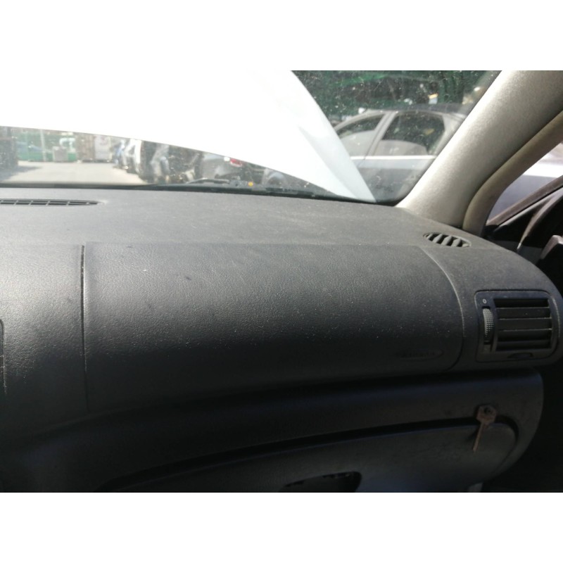 Recambio de airbag delantero derecho para volkswagen passat variant (3b5) 1.9 tdi referencia OEM IAM   