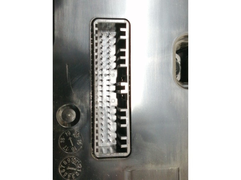 Recambio de mando calefaccion / aire acondicionado para kia sportage business 2wd referencia OEM IAM 97250F1CB0FHV 97250F1XXX / 