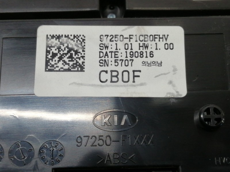 Recambio de mando calefaccion / aire acondicionado para kia sportage business 2wd referencia OEM IAM 97250F1CB0FHV 97250F1XXX / 