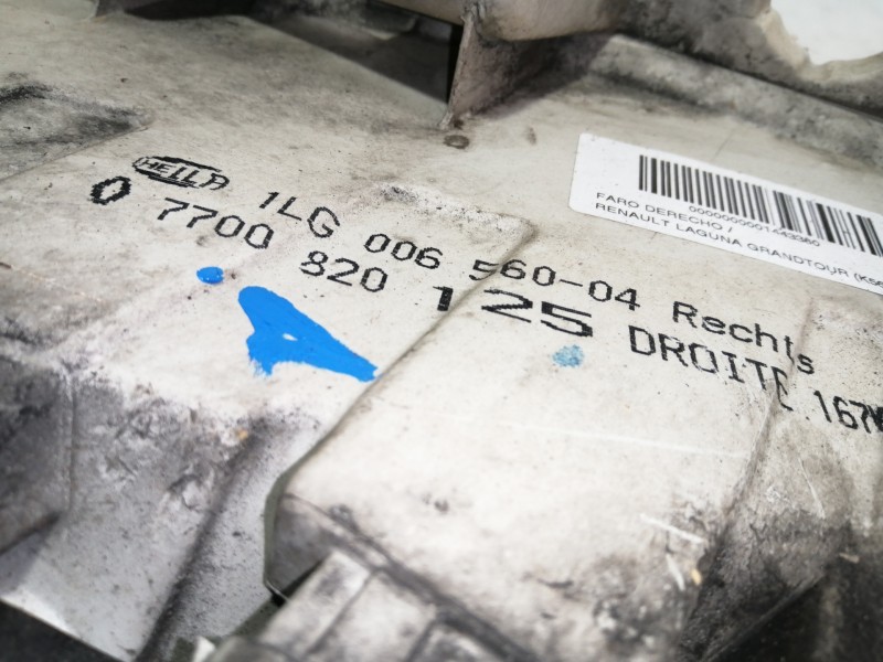 Recambio de faro derecho para renault laguna grandtour (k56) 2.0 rt (k 56 l) referencia OEM IAM 7700820125  