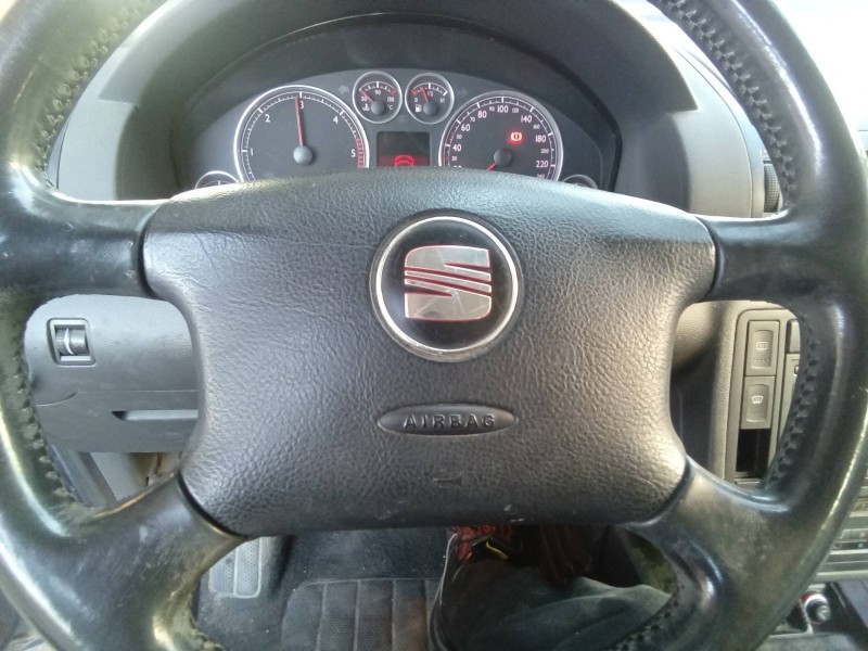 Recambio de airbag delantero izquierdo para seat alhambra (7v9) reference referencia OEM IAM 7M7880201K 00162301FA4 061506347012