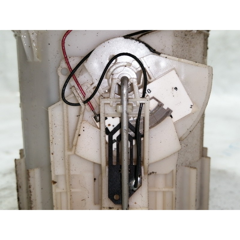 Recambio de aforador para dacia dokker express ambiance referencia OEM IAM 172027123R 7610388AA 