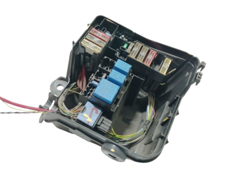 Recambio de caja reles / fusibles para dacia dokker express ambiance referencia OEM IAM 243809584R  