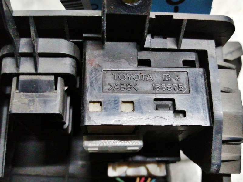 Recambio de interruptor para lexus rx 300(mcu35) luxury referencia OEM IAM 183575  