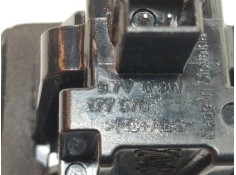 Recambio de piloto matricula para mercedes-benz clase gla (w156) gla 180 (156.942) referencia OEM IAM 177570   2