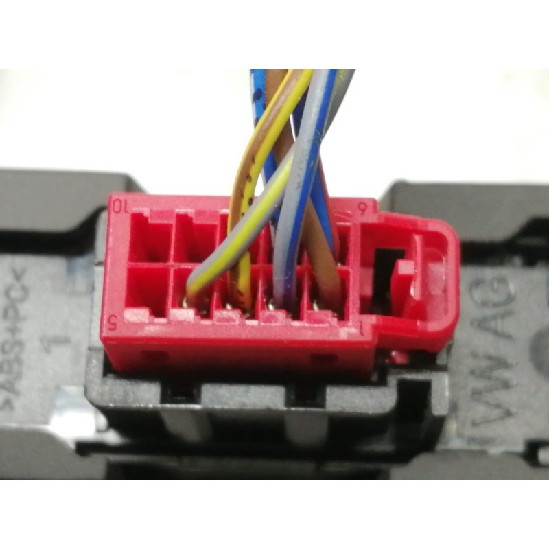 Recambio de moldura para seat arona style referencia OEM IAM 6F0863283A 6F0863283E 575959839A