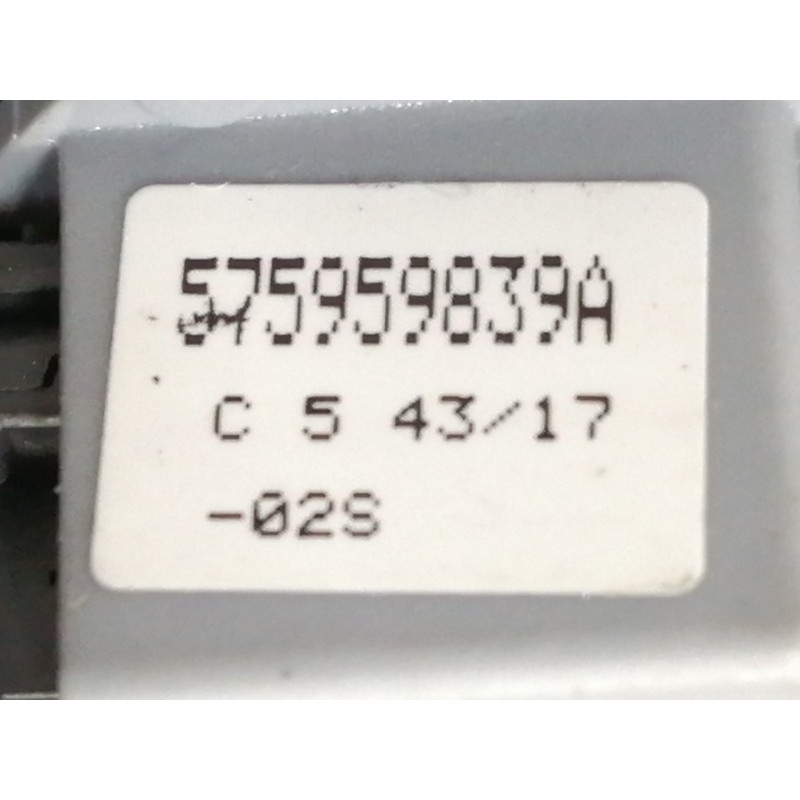 Recambio de moldura para seat arona style referencia OEM IAM 6F0863283A 6F0863283E 575959839A