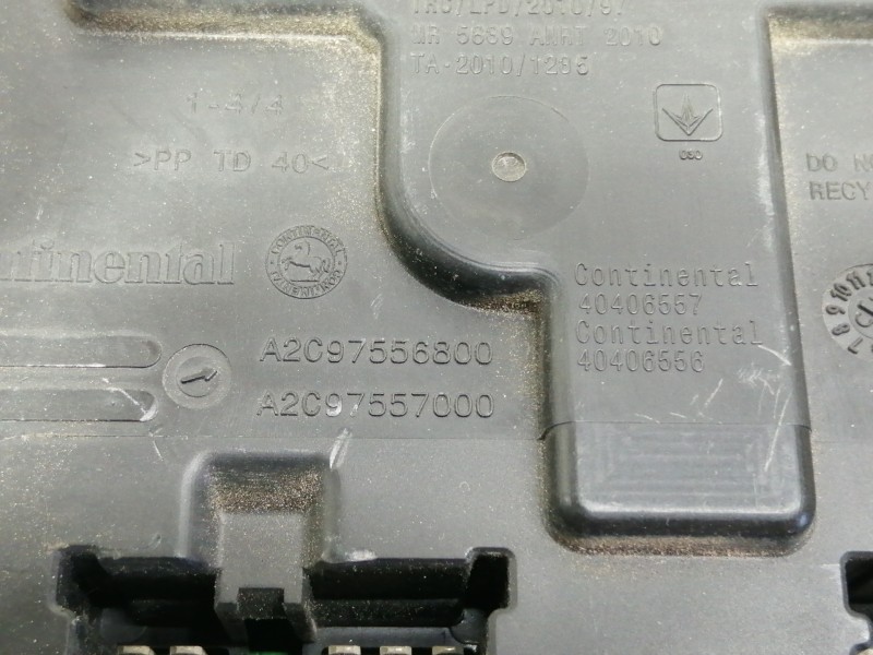 Recambio de modulo confort para dacia dokker ambiance referencia OEM IAM A2C83379900 A2C86181501 284B14049R 40406557 40406556 A2