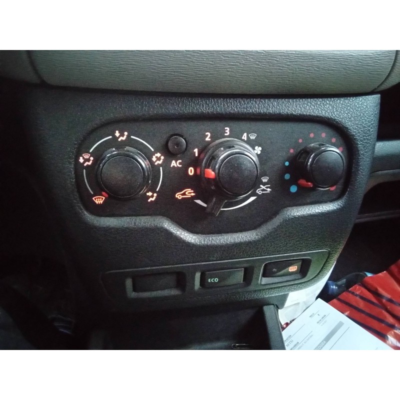 Recambio de mando calefaccion / aire acondicionado para dacia dokker express ambiance referencia OEM IAM 5P3743000  