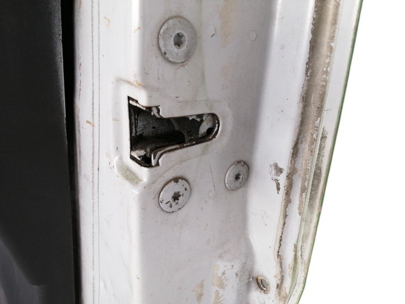 Recambio de puerta delantera derecha para iveco daily caja abierta / volquete 50 - c 13 volquete referencia OEM IAM   