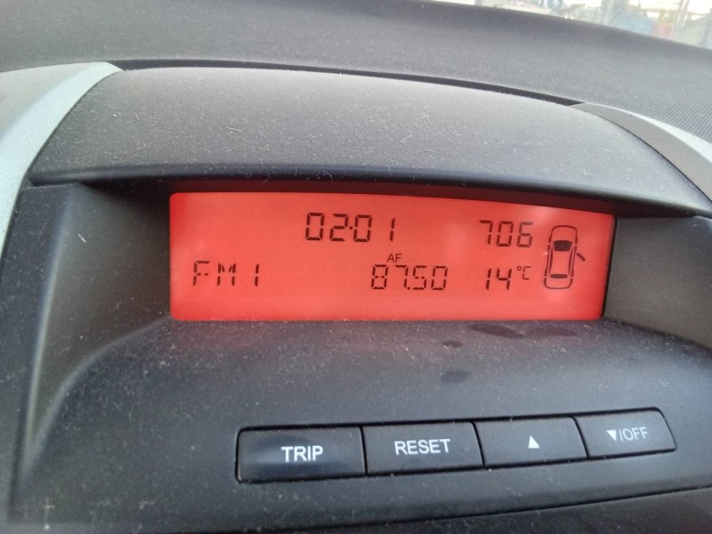 Recambio de pantalla multifuncion para kia pro_cee´d emotion referencia OEM IAM   