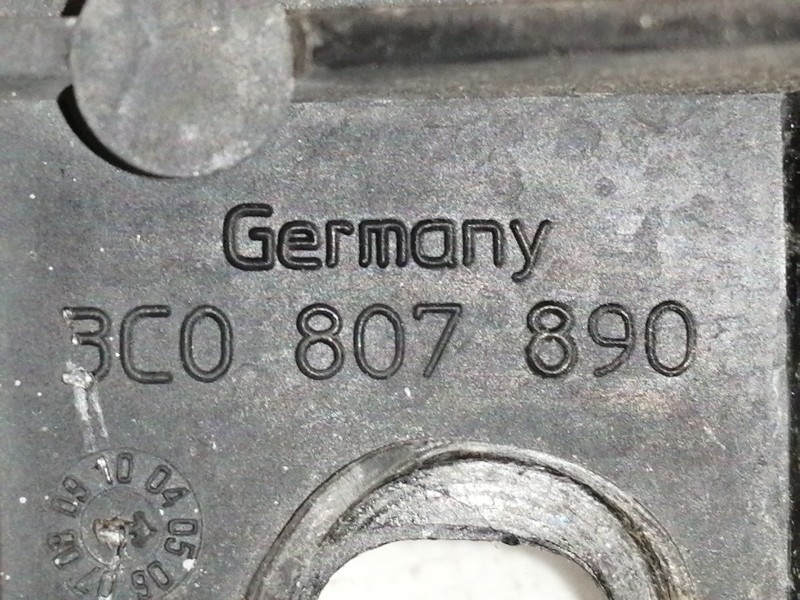 Recambio de soporte faro derecho para volkswagen passat berlina (3c2) trendline referencia OEM IAM 3C0807890  