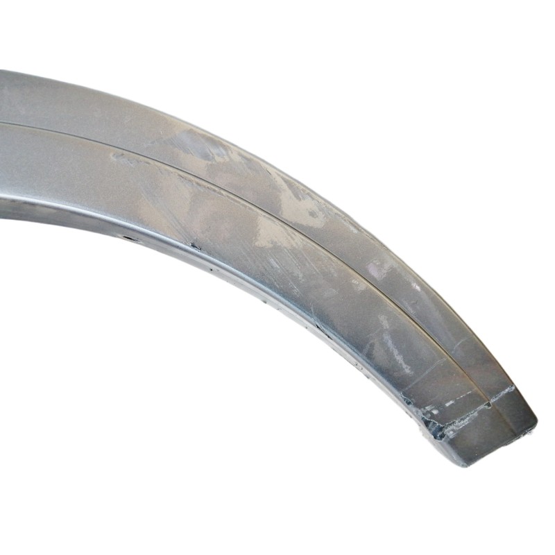 Recambio de aletin trasero derecho para ssangyong rexton 2.7 turbodiesel cat referencia OEM IAM   