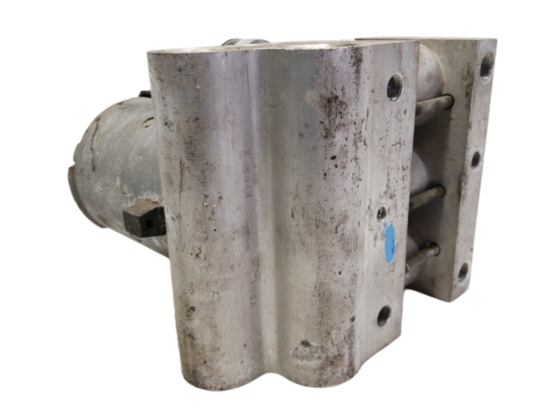 Recambio de abs para volvo serie 940 berlina/familiar 2.3 classic berlina referencia OEM IAM VC1540894  