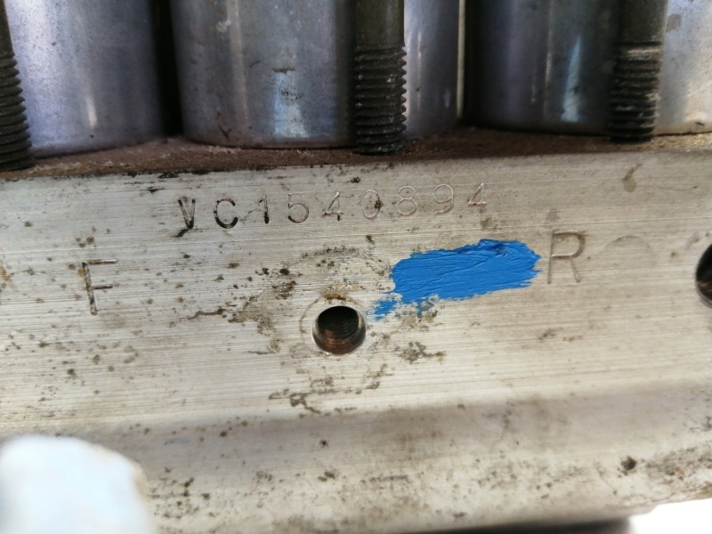 Recambio de abs para volvo serie 940 berlina/familiar 2.3 classic berlina referencia OEM IAM VC1540894  