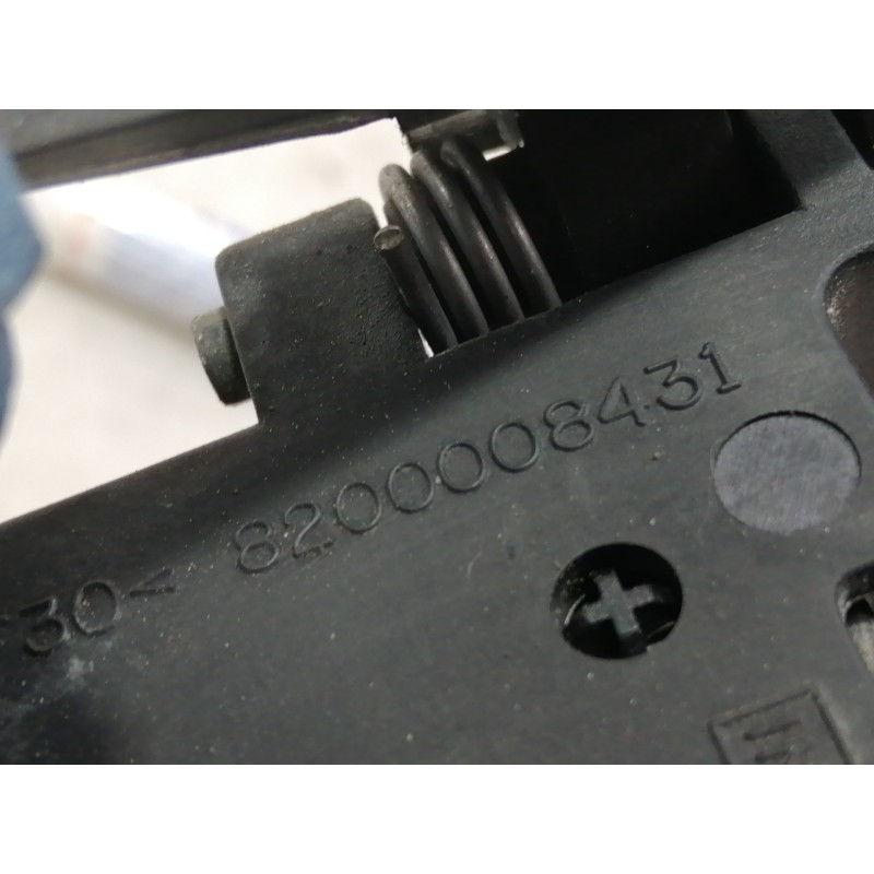 Recambio de cerradura puerta trasera derecha para renault laguna ii (bg0) authentique referencia OEM IAM 8200008431 8200008431 