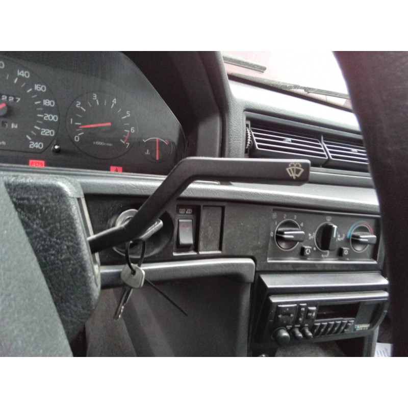 Recambio de mando limpia para volvo serie 940 berlina/familiar 2.3 classic berlina referencia OEM IAM 1363016  