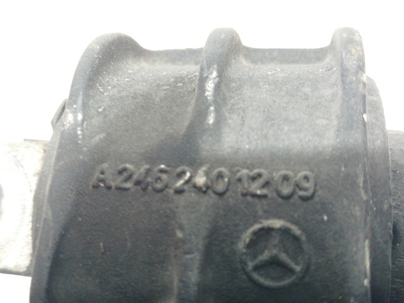 Recambio de soporte motor trasero para mercedes-benz clase gla (w156) gla 180 (156.942) referencia OEM IAM A2462401209  