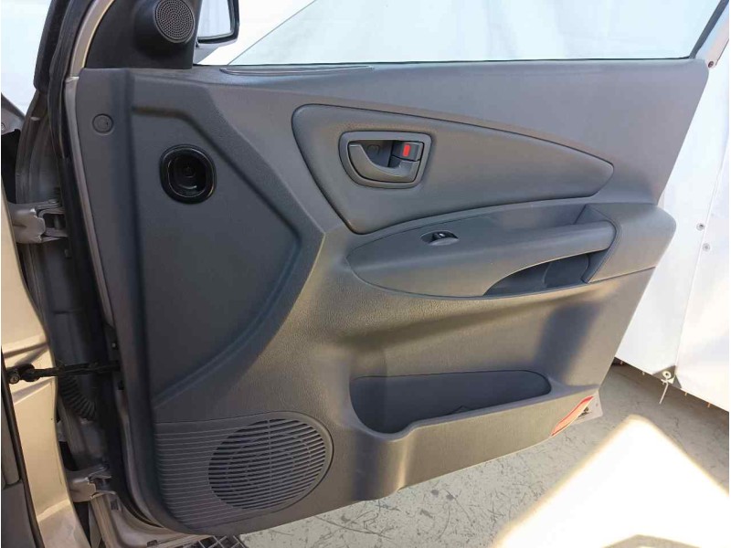 Recambio de guarnecido puerta delantera derecha para hyundai tucson (jm) 2.0 crdi cat referencia OEM IAM   