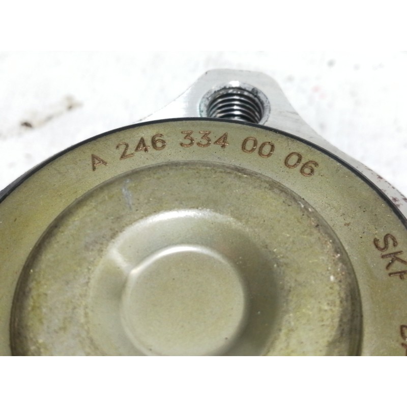 Recambio de buje para mercedes-benz clase gla (w156) gla 180 (156.942) referencia OEM IAM A2463340006  TRASERO DERECHO