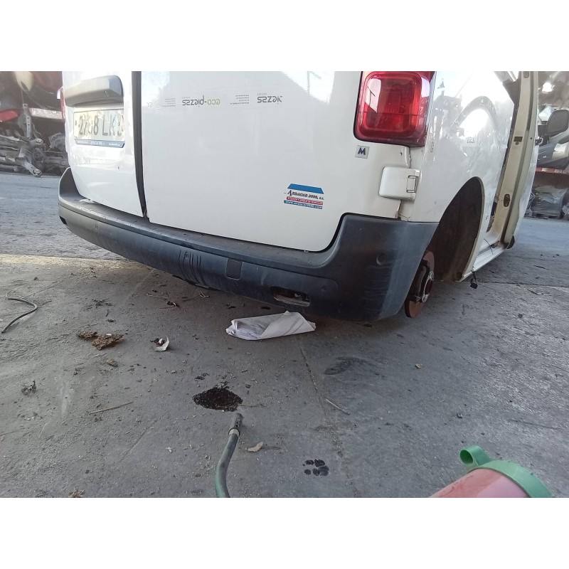 Recambio de paragolpes trasero para opel vivaro furgón l express referencia OEM IAM   