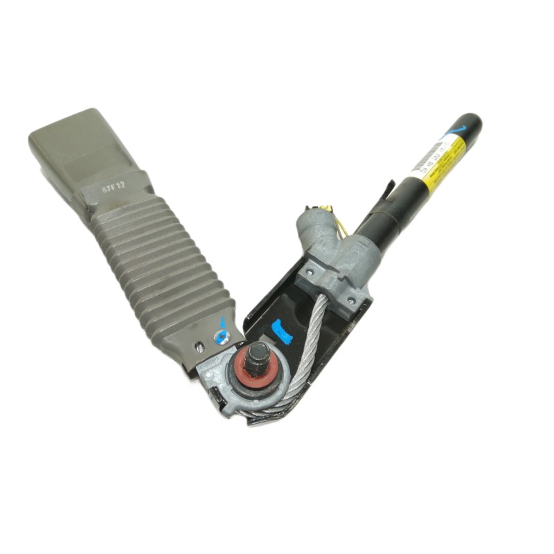 Recambio de enganche cinturon delantero derecho para chevrolet tacuma se referencia OEM IAM   