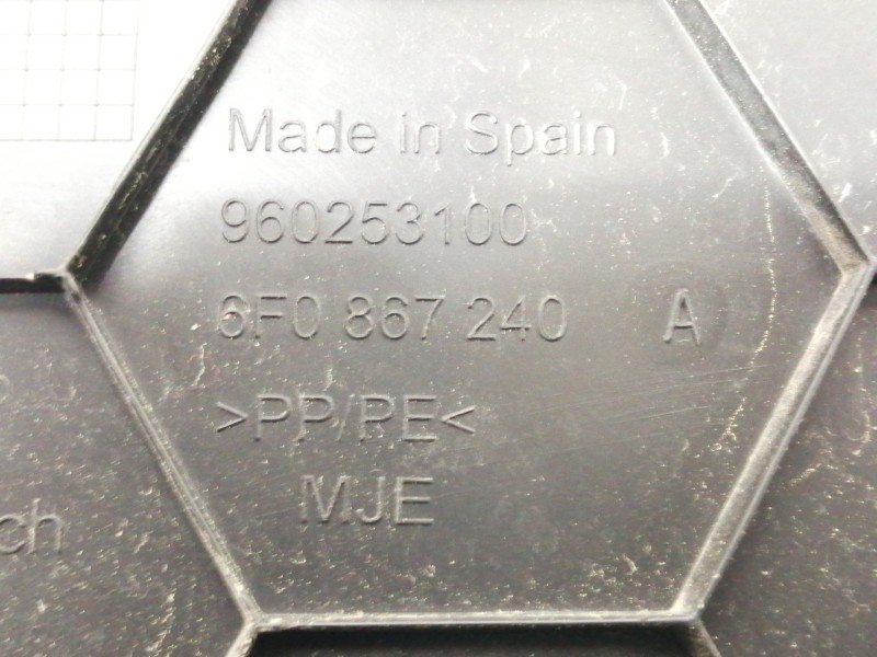 Recambio de moldura para seat arona style referencia OEM IAM 6F0867240A 960253100 PILAR INTERIOR DERECHO SUPERIOR