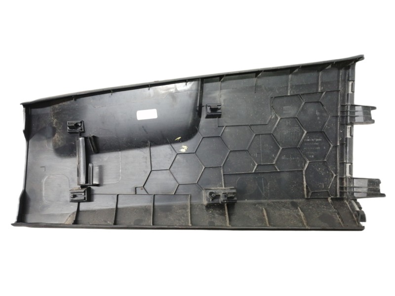 Recambio de moldura para seat arona style referencia OEM IAM 6F0867240A 960253100 PILAR INTERIOR DERECHO SUPERIOR