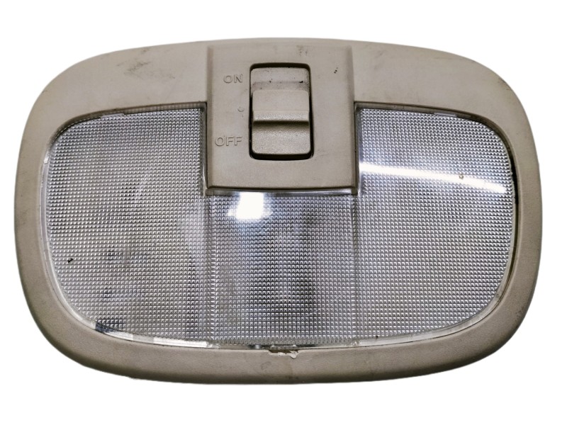 Recambio de luz interior para ssangyong rexton 2.7 turbodiesel cat referencia OEM IAM 8372008000  