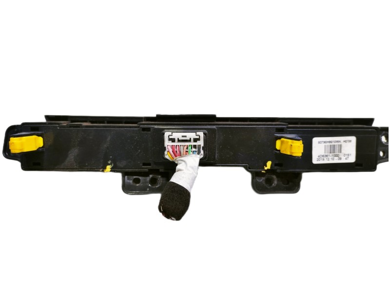 Recambio de warning para kia stonic (ybcuv) business referencia OEM IAM 93790H8010WK 4D63611000 