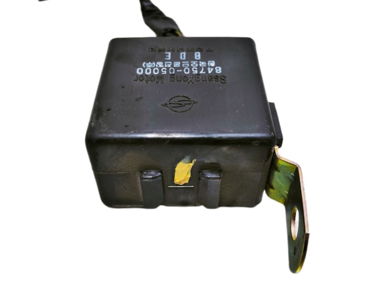 Recambio de modulo electronico para ssangyong rexton 2.7 turbodiesel cat referencia OEM IAM 8475005000  